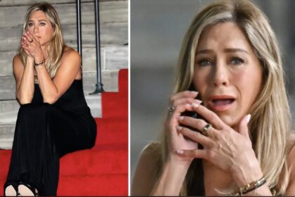 Jennifer-Aniston-bursts-into-gashes-on-the-phone-while-rephotographing